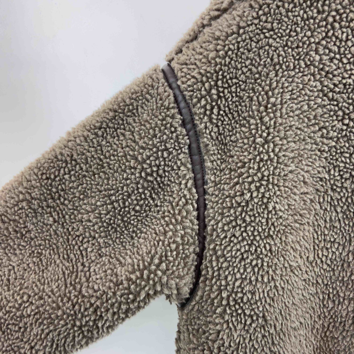 レディース ノーカラージャケット ボアフリースジャケット 茶 ジップアップ