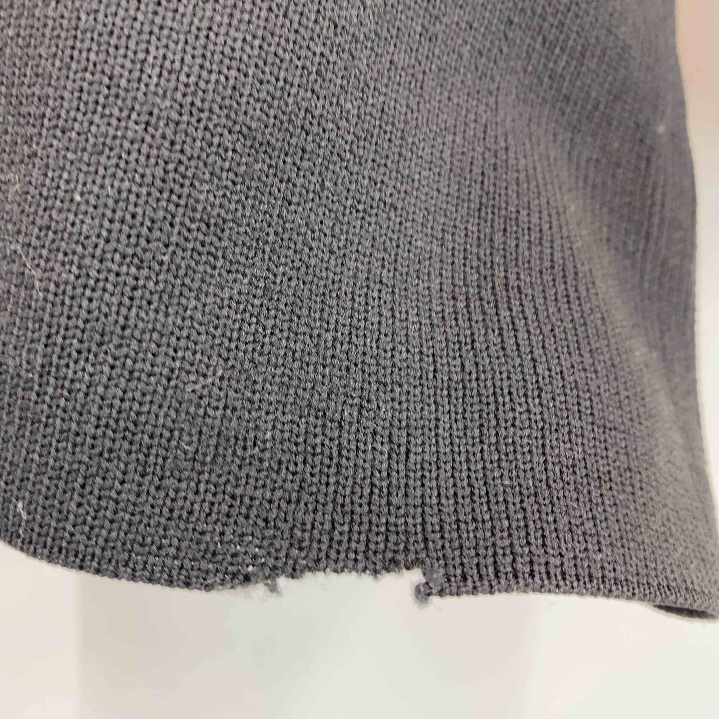 レディース カーディガン 黒 金ボタン クルーネック