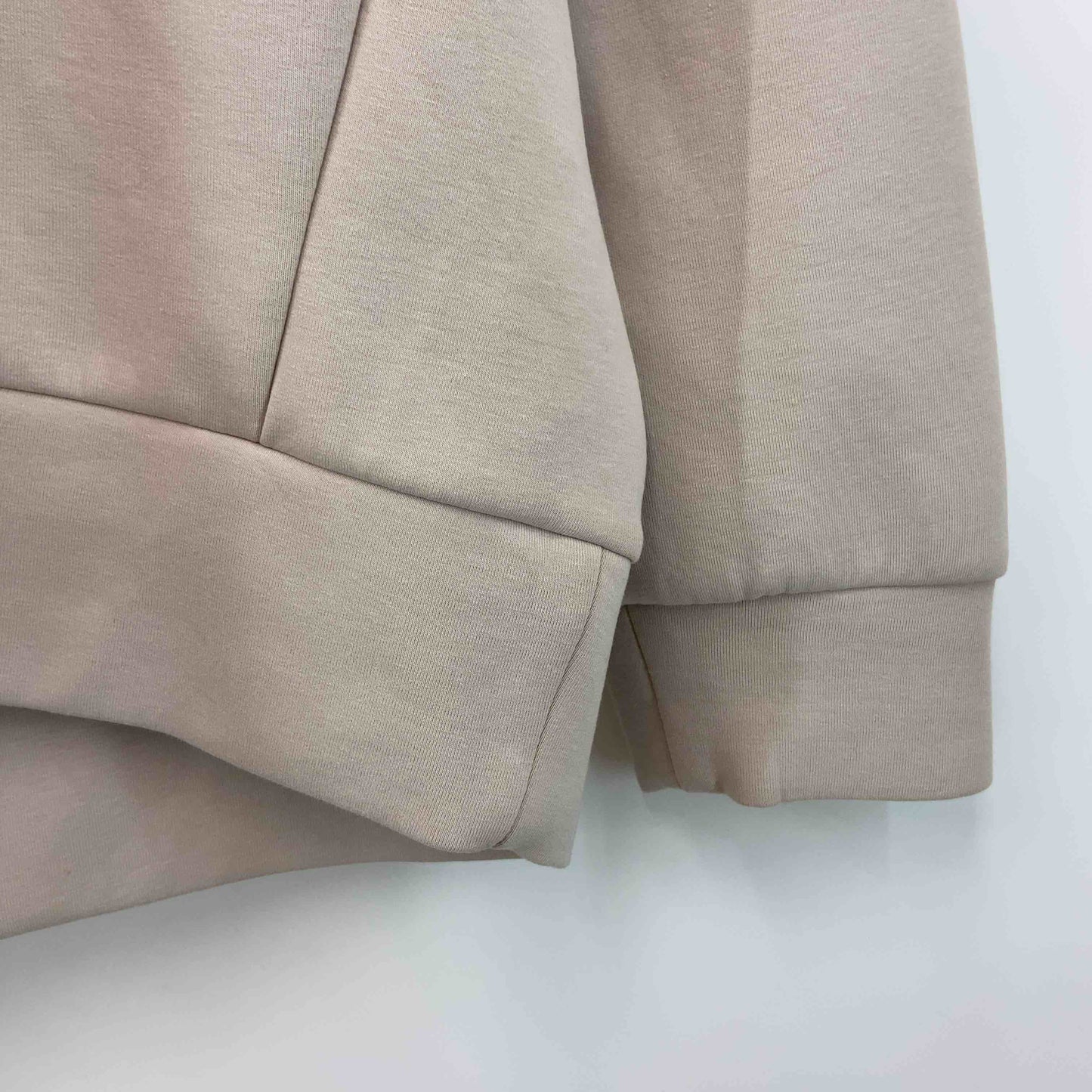 Discoat ディスコート　ピンクベージュ　バックファスナーあり　 レディース パーカー　サイズF