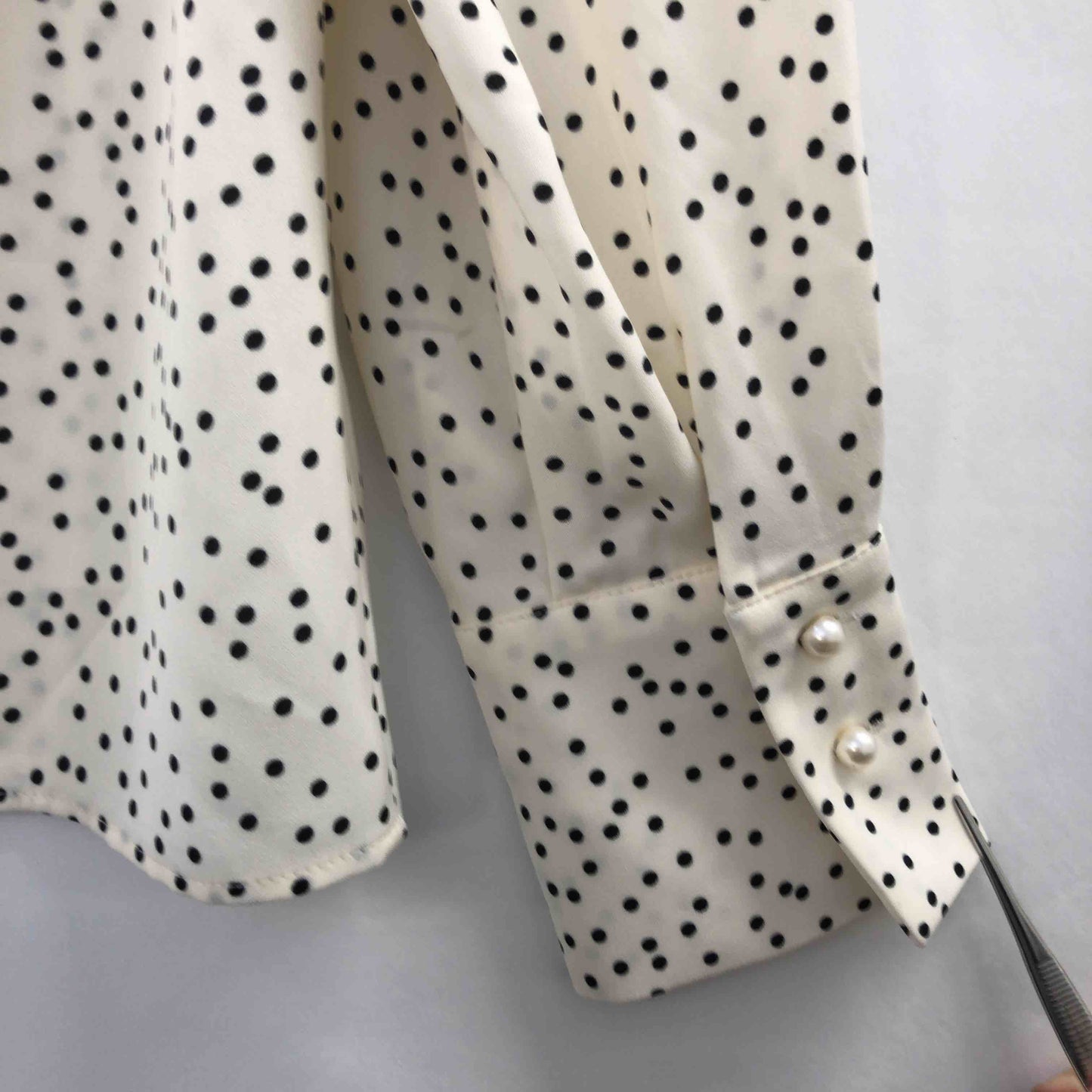 AG by aquagirl エージーバイアクアガール レディース 長袖ブラウス 白x黒 tk