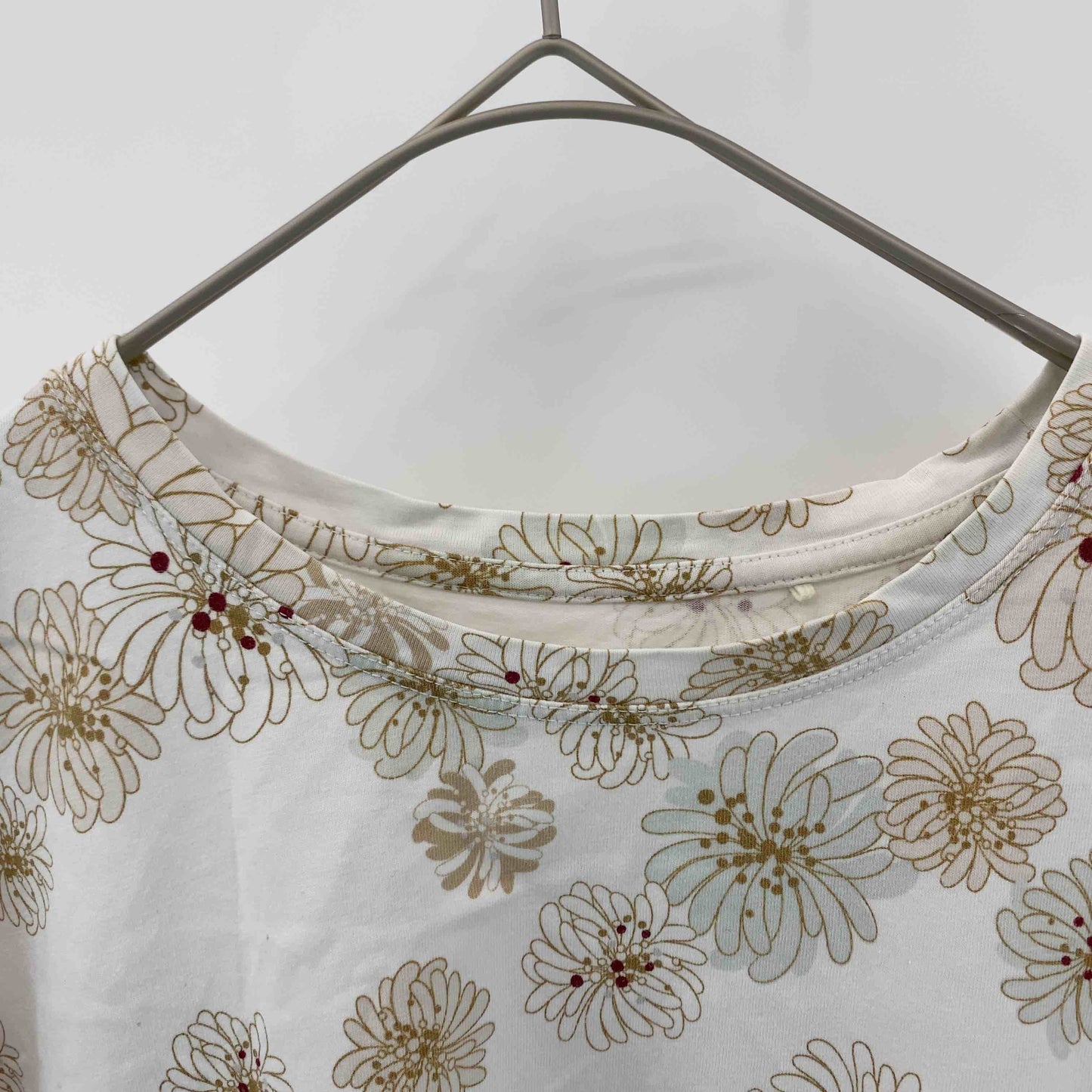 UNIQLO ユニクロ（×PAUL & JOE) 　白　ホワイト　花柄　サイズS　 レディース Tシャツ（半袖）