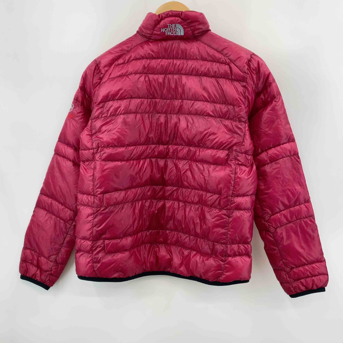 THE NORTH FACE ザノースフェイス レディース ダウンジャケット トマトレッド ハイネック ショート丈