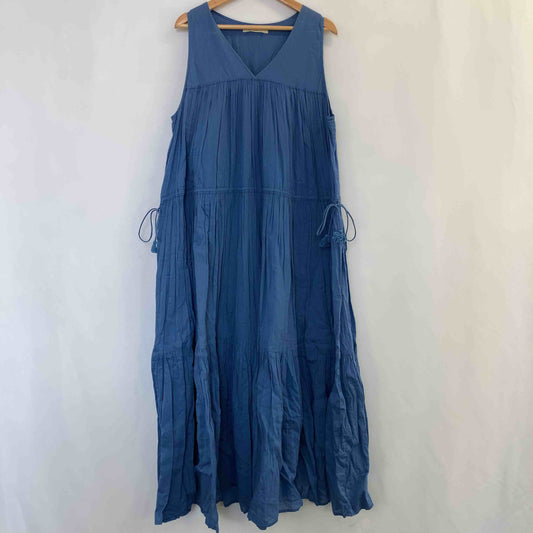 ne Quittez pas ヌキテパ レディース ノースリーブ ロングワンピース 青 tk