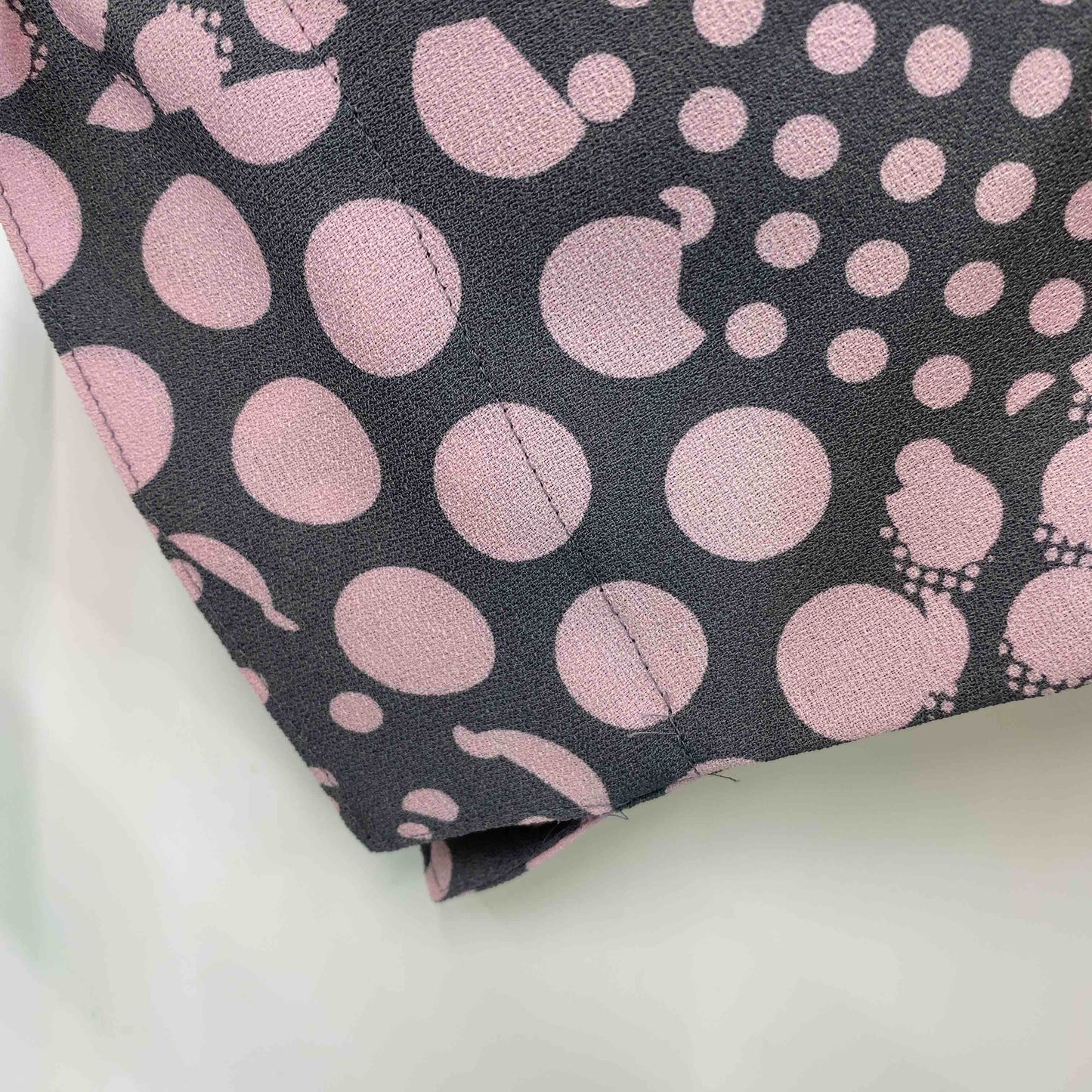 レディース  ブラウス七部 グレー ローズ キカ柄