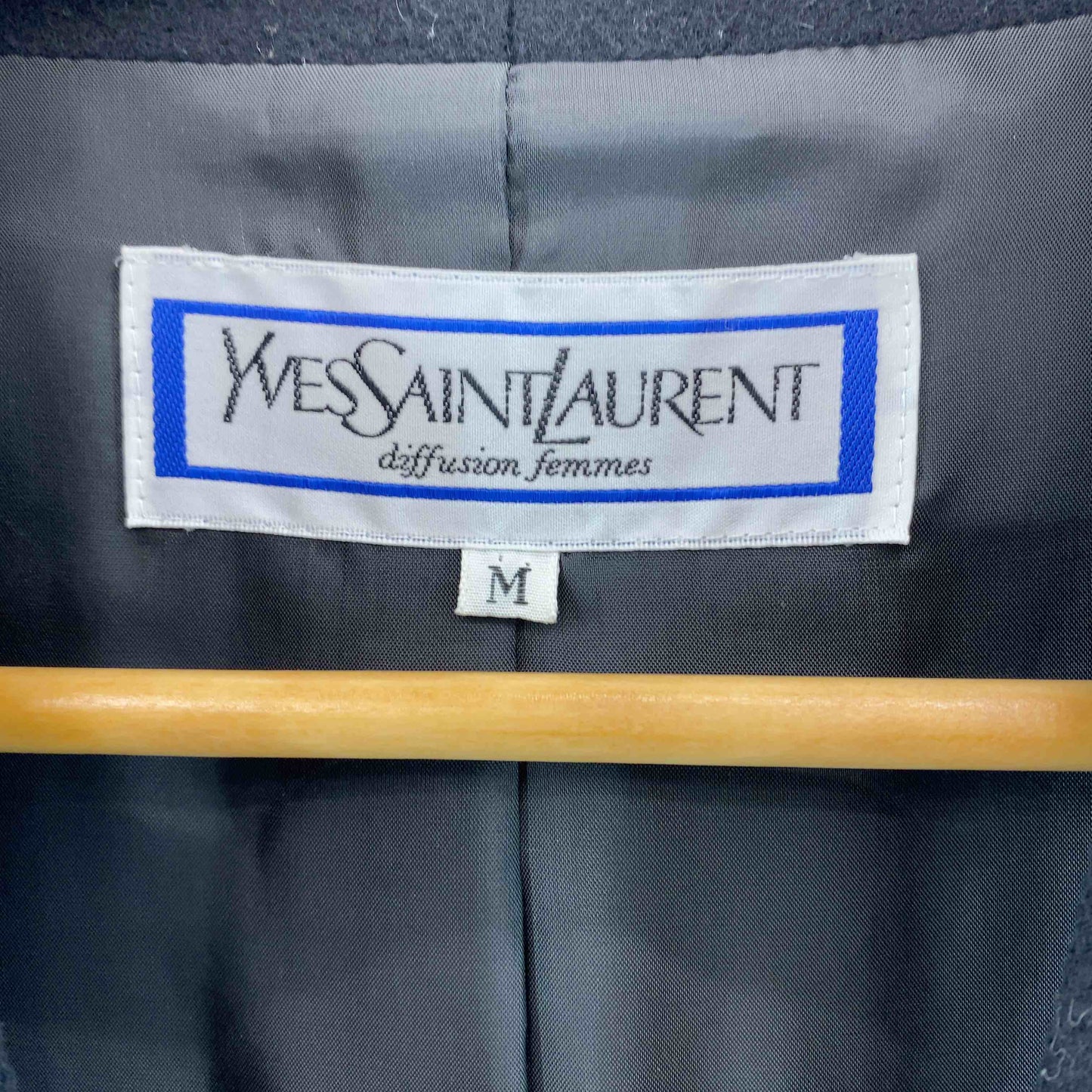 Yves Saint Laurent レディース イヴ・サンローラン ノーカラージャケット ブラック 毛100％