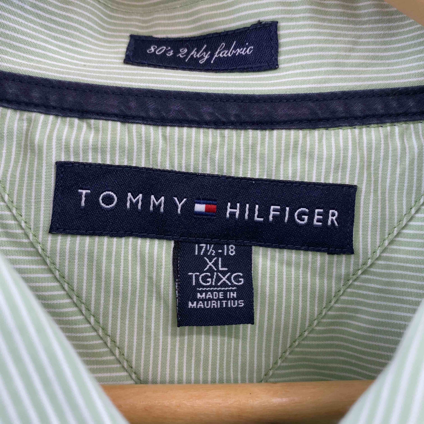 TOMMY HILFIGER メンズ トミーヒルフィガー シャツ ストライプ　ボタンダウン