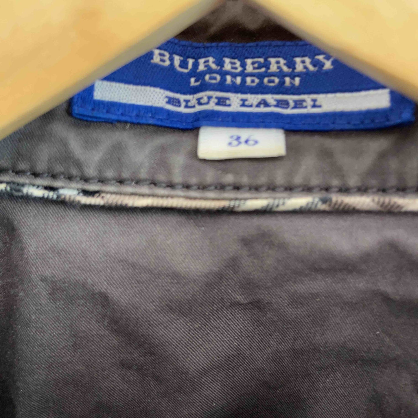 BURBERRY レディース バーバリー シャツ　ブラウス　長袖　ロゴ刺繍　スナップボタン