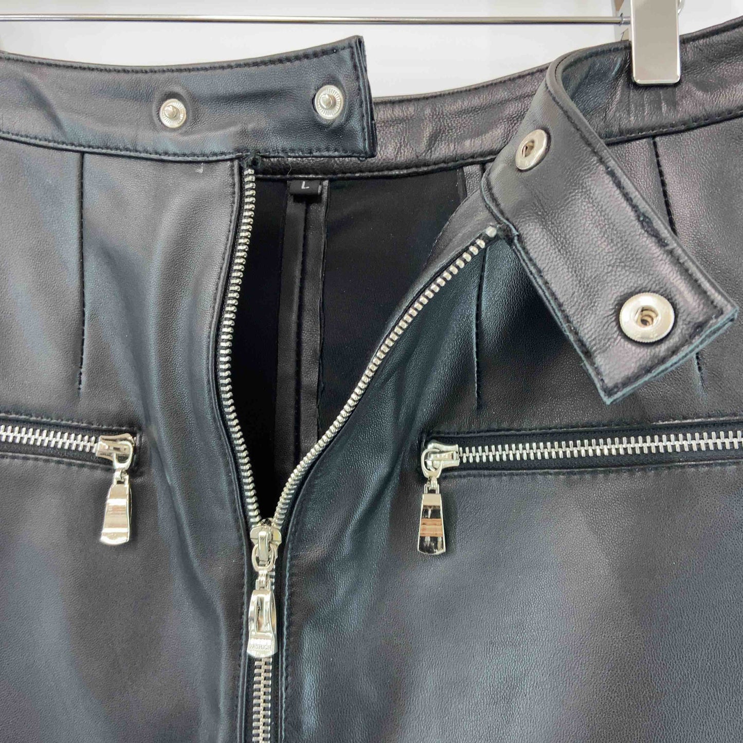 レディース タイトスカート シープスキン ブラック ひざ丈 フルジップ